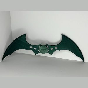 Bat Shaped Folding Batarangs