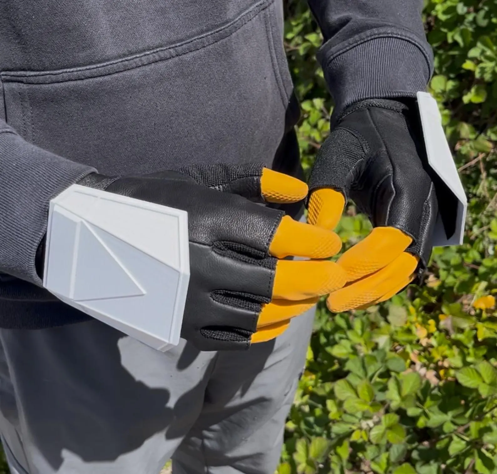Mandalorian Hand Armor Plates