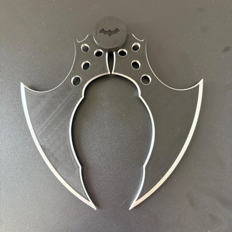 Two-Tone Magnetically Connecting Batarangs (3)
